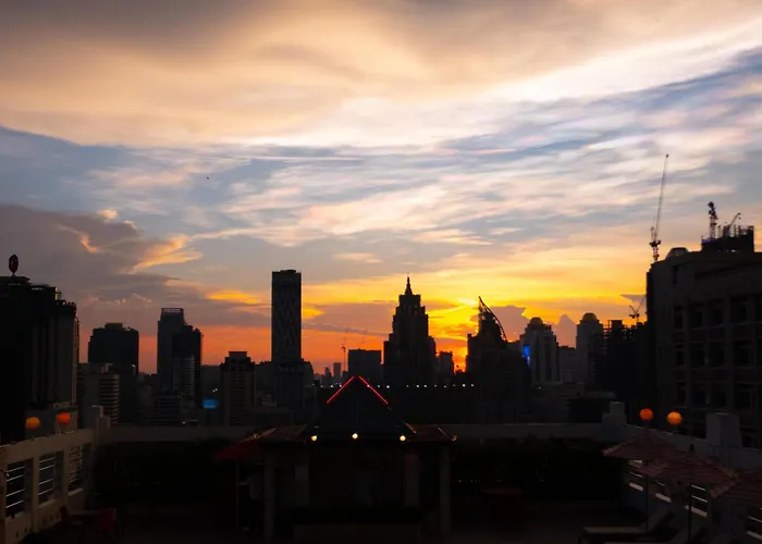 Zenith Sukhumvit Hotel, ホテル