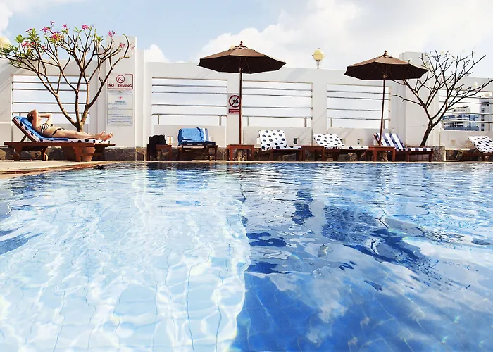 Zenith Sukhumvit Hotel, ホテル