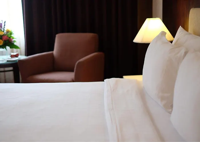 Hotel Zenith Sukhumvit Hotel, 4*
