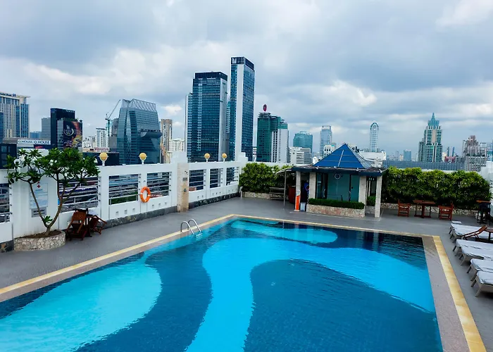 Zenith Sukhumvit Hotel,