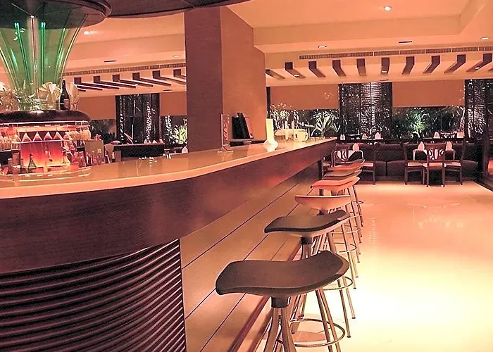 ホテル Zenith Sukhumvit Hotel,
