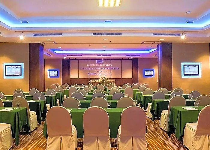 Zenith Sukhumvit Hotel, ホテル